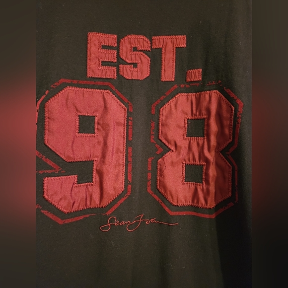 Sean John Men's Long Sleeve Tee - Picture 2 of 4